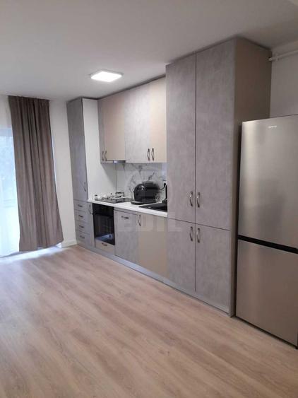 Apartament de 2 camere, semidecomandat, zona Porii