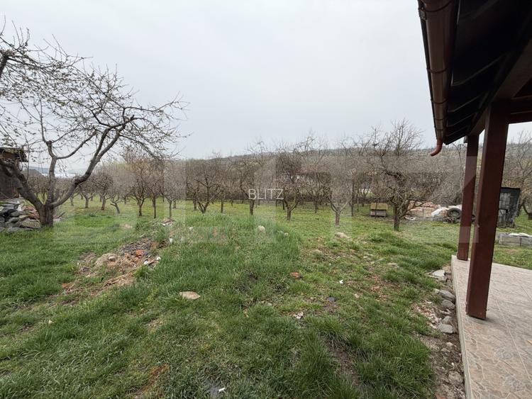 Casă cu 2 camere și un teren de 1000 mp - 11
