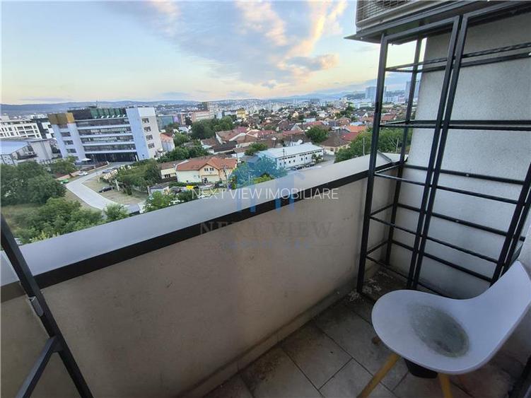 Apartament 3 camere, Piata 1 Mai - 13