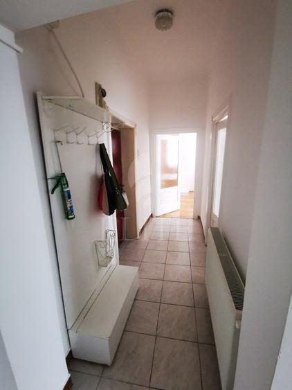 Apartament 2 camere în zona TITULESCU