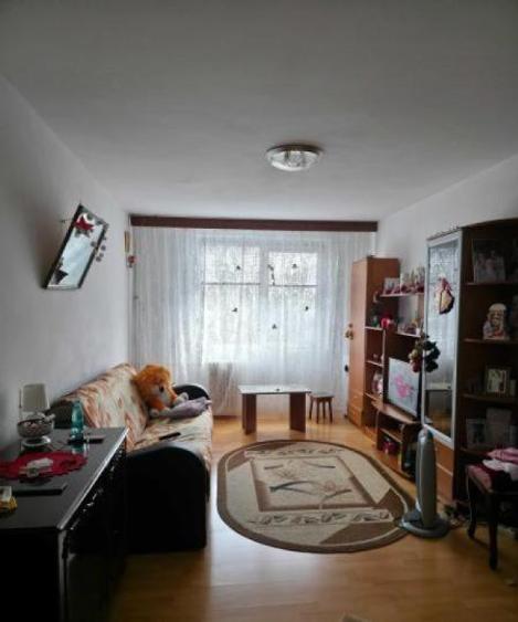 Vanzari 3 Camere Crangasi