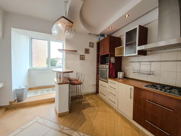 Apartament 4 camere,  113mp, etaj 6 din 10, mobilat si utilat, Zorilor