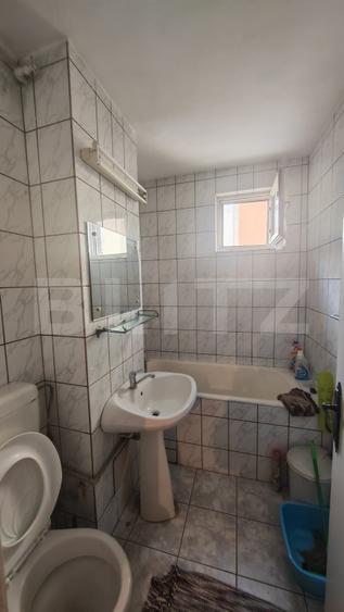 Apartament cu 3 camere, 62.40 mp, zona Rogerius