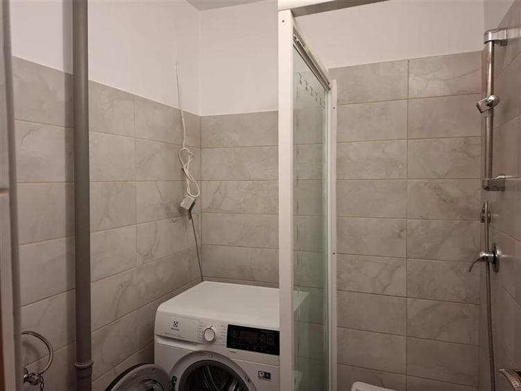 Apartament 3 camere, et 3, CT, balcon mare, doua bai
