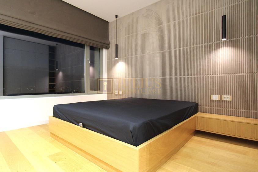 ISHO PENTHOUSE, 3 dormitoare, 2 locuri parcare + boxa; vedere panoramica