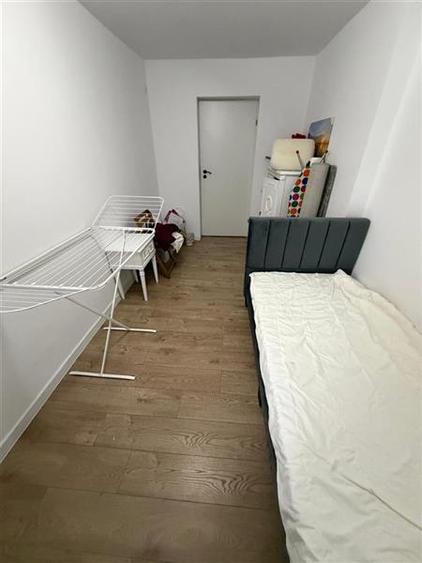 Vanzare apartament 5 camere Obor, boxa, loc parcare, centrala proprie, fara risc