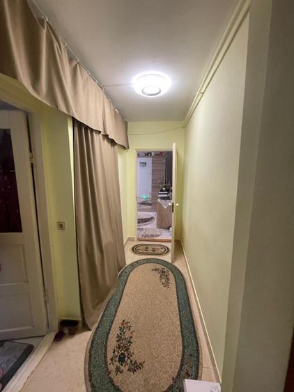Apartament de vanzare cu 2 camere, 40 mp, zona Mall Hatvan