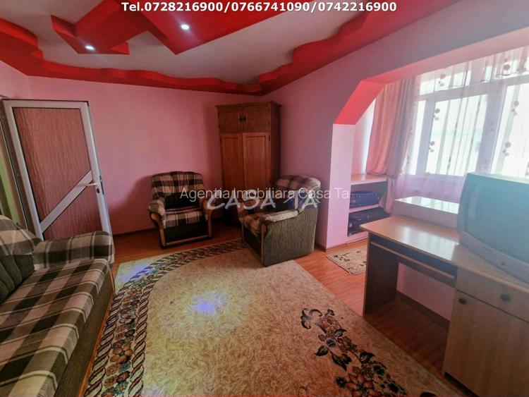 Apartament 3 camere, situat in Rovinari , Str. Plopilor - 2