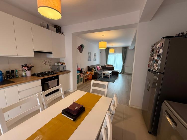 Casa de tip insiruita cu 4 camere. Comision 0