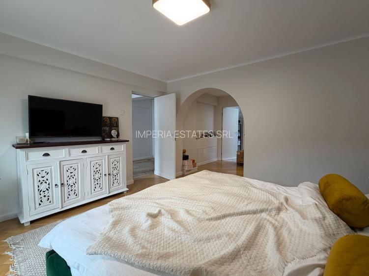 Vila duplex renovata, finisaje premium - 9