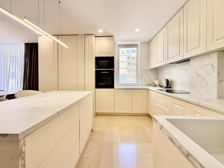 4 Camere | Herăstrău | 169 MP | Parcare | Boxă