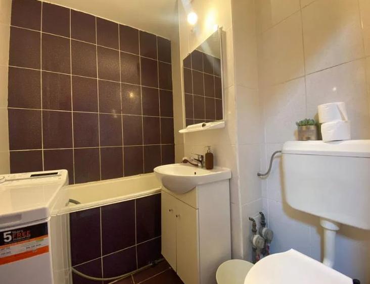 Dristor metrou,bl.reabilitat,et.8/10,DECOMANDAT,balcon inchis,mobilat,utilat