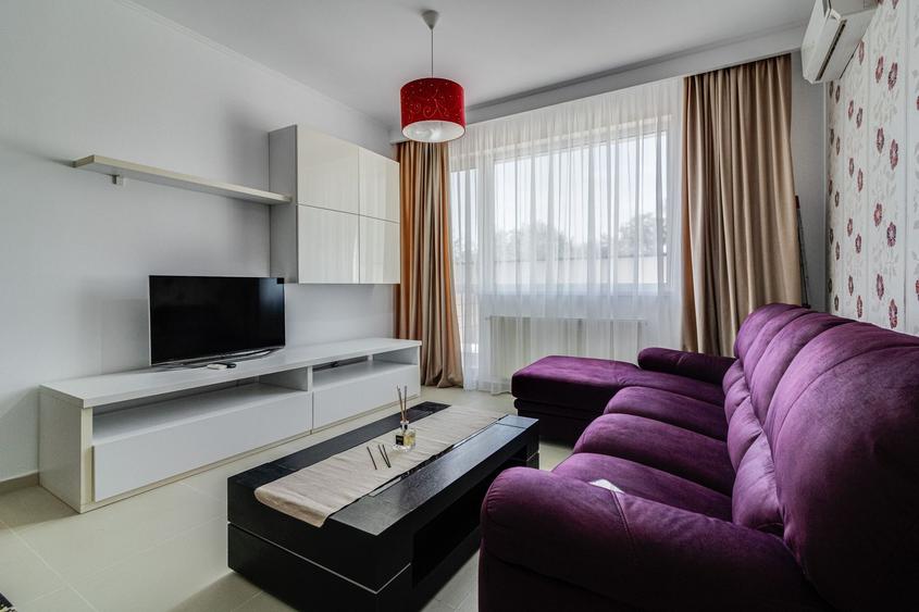 3 camere, LUMINOS, 100 mp + gradina 150 mp, View SUPERB, Parcare!