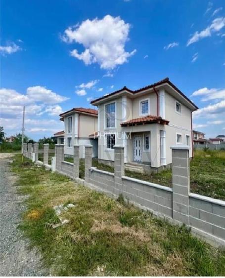 DUPLEX SEPARAT PRIN GARAJ - ZONA FOARTE BUNA - TOATE UTILITATILE - 6