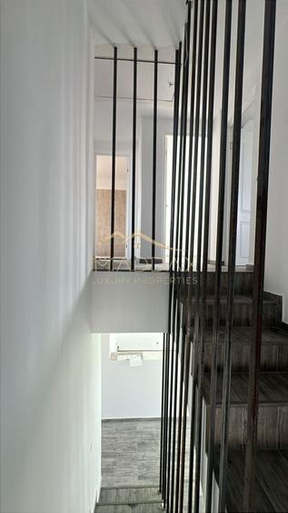 Vila moderna 4 camere // 114 // teren 440mp / Tunari/ Localitatea Dimieni