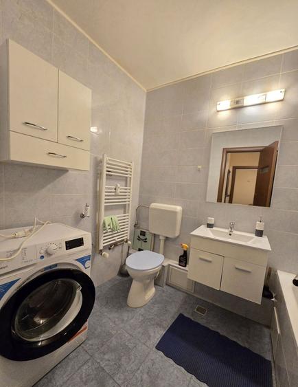 Piata Muncii / 2 Min Metrou / Garsoniera decomandata la cheie