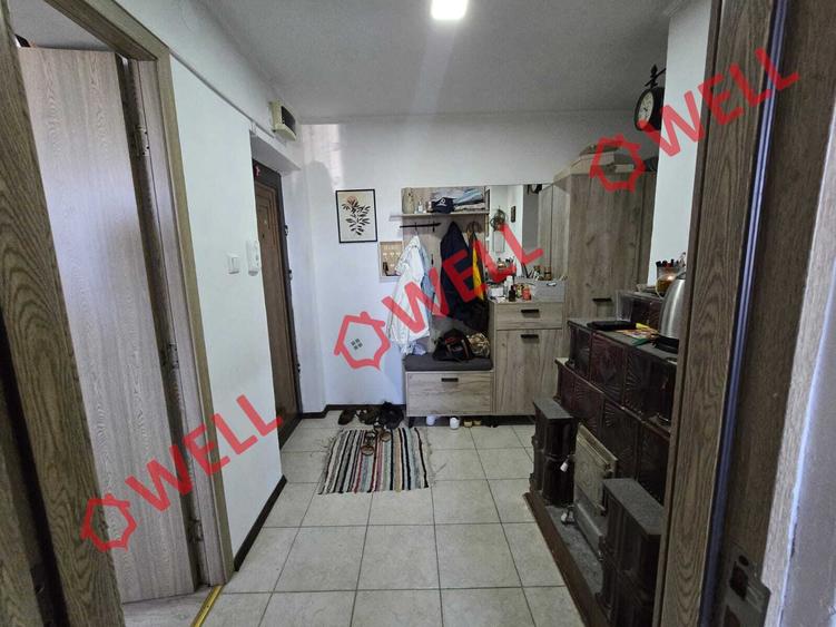 De vânzare apartament cu trei camere în Întorsura Buzăului, pe strada Mihai Vite