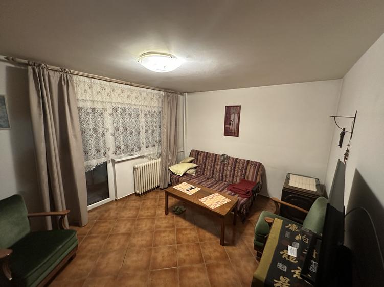 Berceni | 2 Camere | Bloc 1978 | Parter |