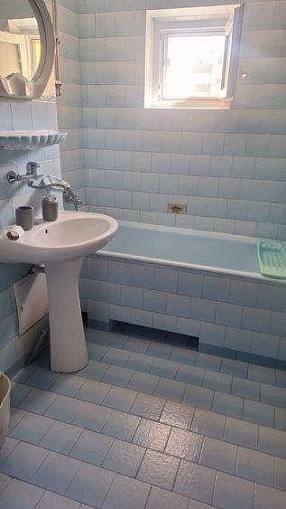 Apartament 4 camere de inchiriat