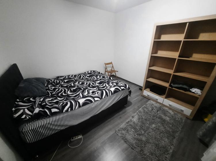 Apartament cu 2 camere, etaj 2/4, zona Podu Ros