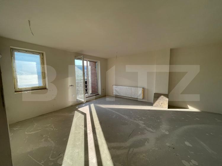 Apartament 2-3 camere, 57mp . View spectaculos.