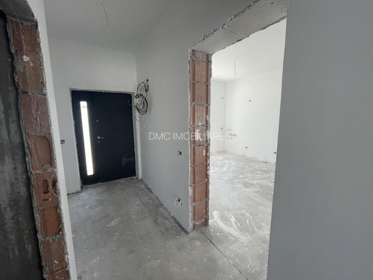Domnești, vila individuala, 4 camere, suprafață 140mp, teren 400mp, utilitati - 15