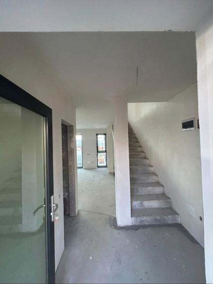 Duplex premium în Andrei Mureșanu, 143 mp utili, garaj dublu
