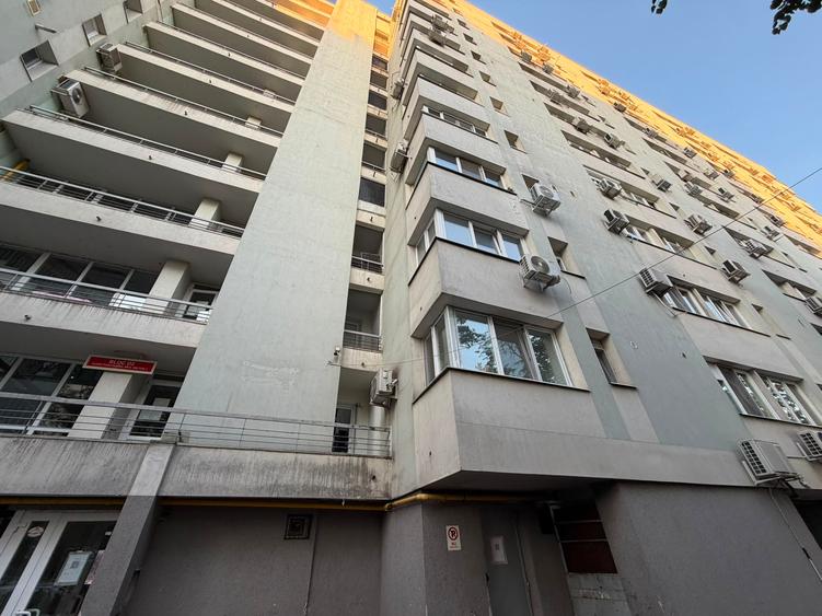 Garsoniera Titan 31 Mp Instalatii Schimbate 8 Min Metrou Pret Negociabil