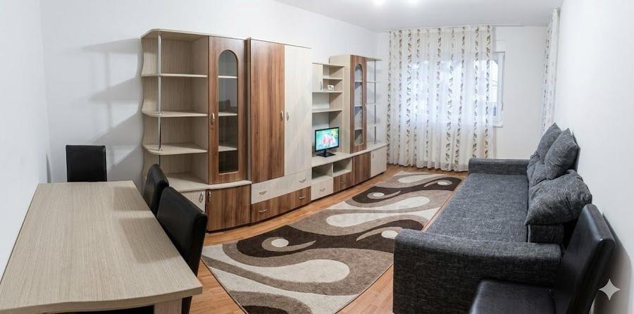 Apartament modern 3 camere 60 mp utili etaj 1 balcon 6 mp zona Strand