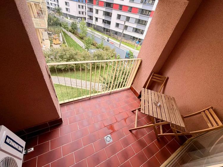 Apartament 2 camere, decomandat, 60 mp, centrala, ac, balcon, metrou, Marmura
