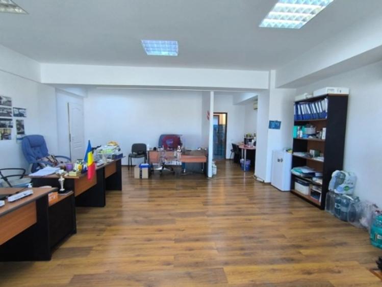 Centru, spatiu birouri, cladire specifica, 55 mp.