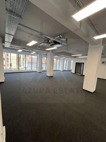 Spatiu comercial 2 etaje autorizat ISU 235 mp/nivel zona Lazaret