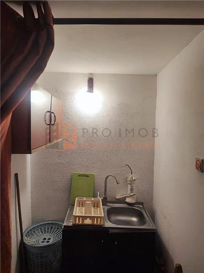 Casa tip parter + mansarda in zona Centru