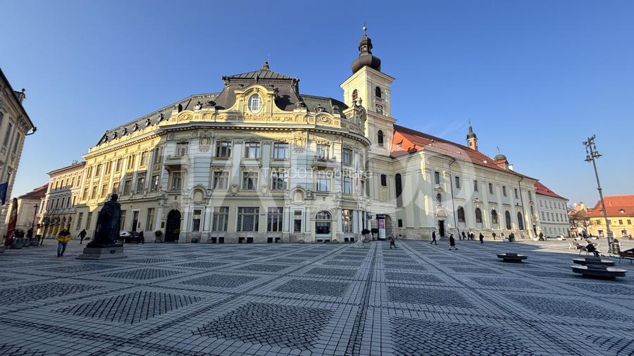 Apartament 85mp  2 camere+ boxa CENTRUL ISTORIC SIBIU - 2