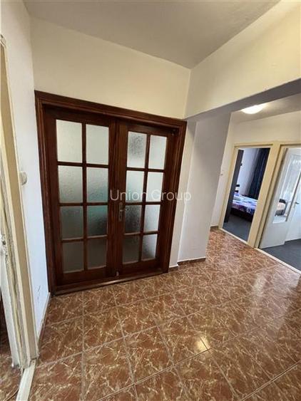 Apartament 3 Camere, Decomandat, Ideal pt Studenți/Studente, zona Tomis ll - 10