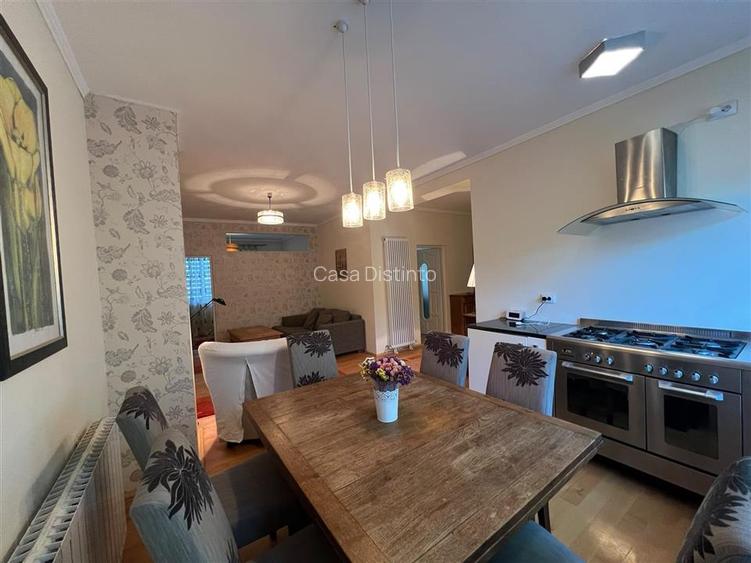 Apartament cu trei camere Petru Maior