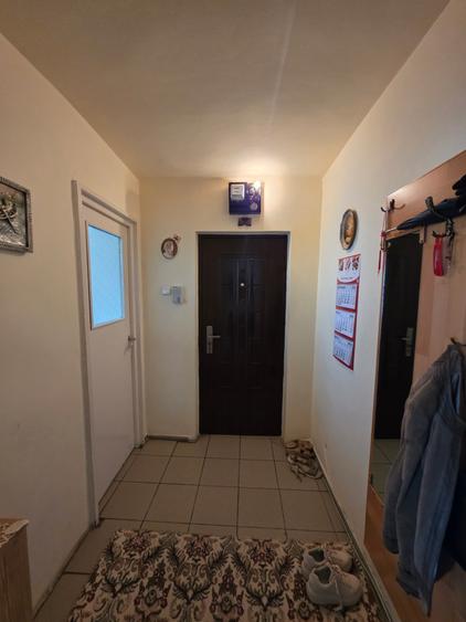 Vand apartament 3 camere Gojdu
