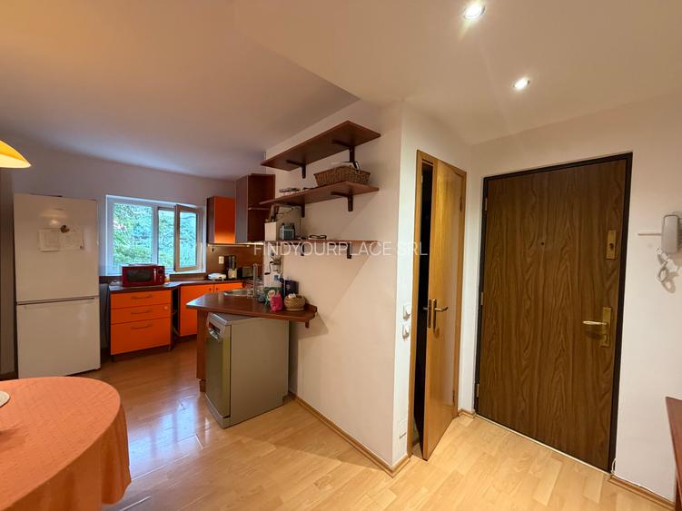 Apartament în bloc de 3 etaje,aproape de metrou Aurel Vlaicu,str Prometeu - 5