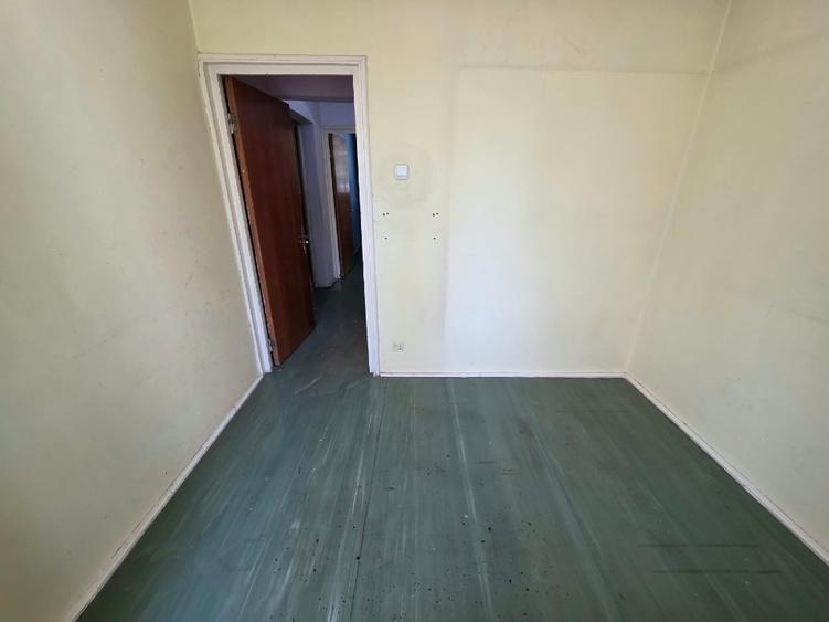 Direct proprietar, vând ap. 4 camere, Dr. Taberei – 3 min de metrou Râul Doamnei