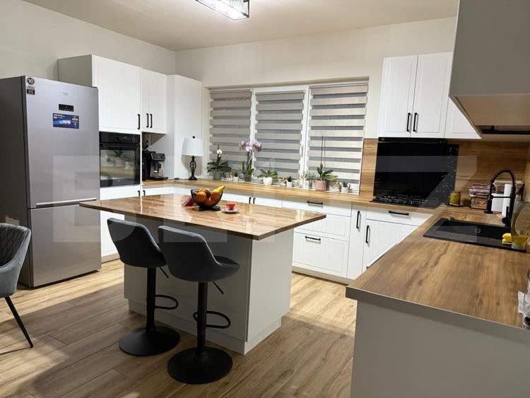 Exclusivitate ! Duplex 5 camere, Lux, 115 mp, 70 mp curte, Iazului