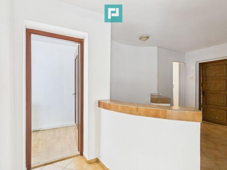 Căsă 5 camere, zona Fratelia -Timișoara