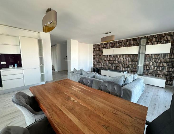 Apartament de 4 Camere, terasă impresionantă, lângă Iulius Mall.