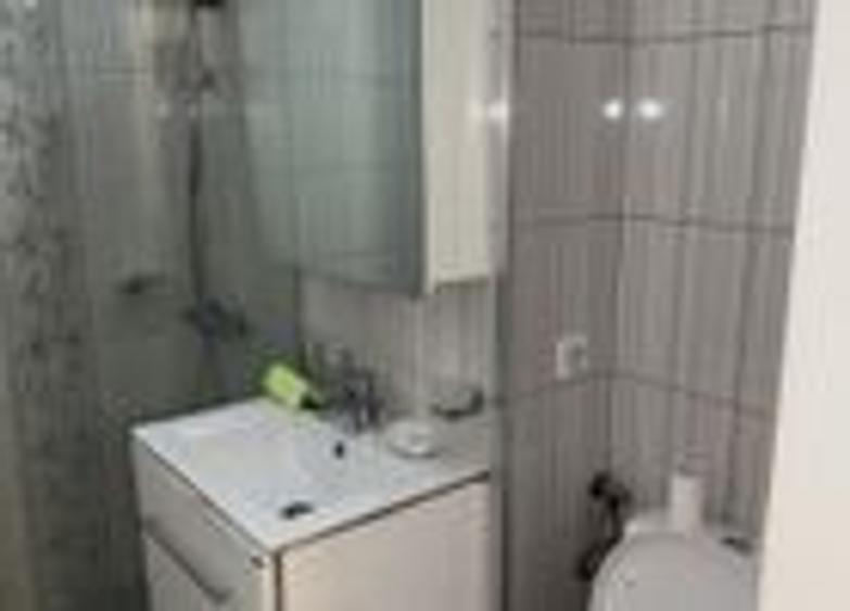 Apartament de Inchiriat - 2 Camere - Metrou Universitate - 50 mp