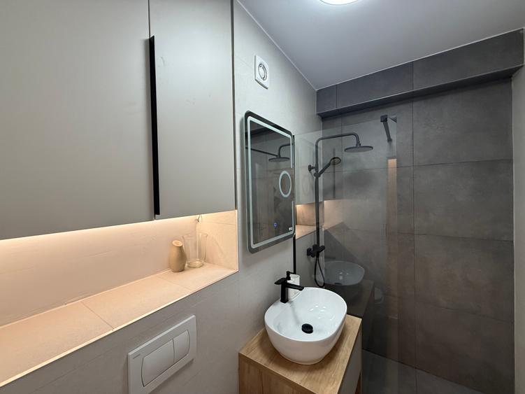 Vanzare Garsoniera - Plaza Residence + Boxa - Faza 4
