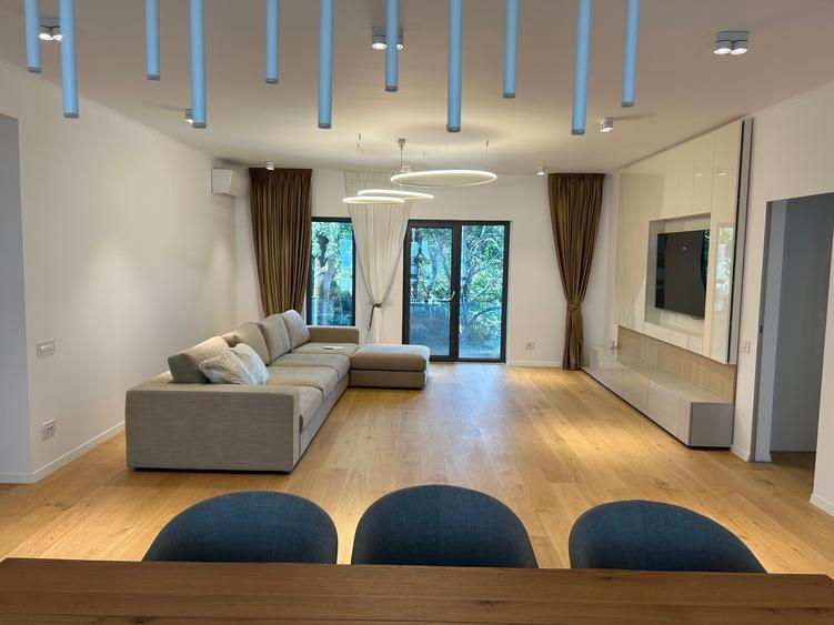 Apartament premium de 4 camere cu design contemporan in imobil boutique