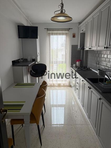 Inchiriere apartament 4 camere in zona Titan, sector 3.