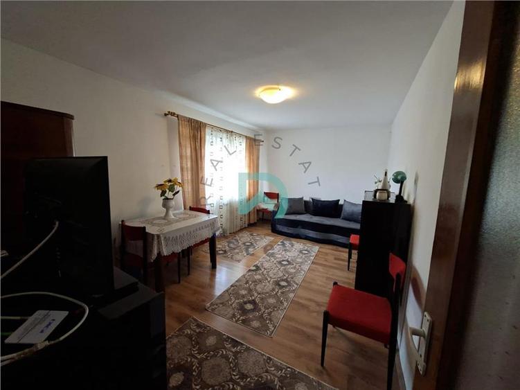 Apartament Bd. Grivitei, decomandat, 2 balcoane, vedere pe doua laturi