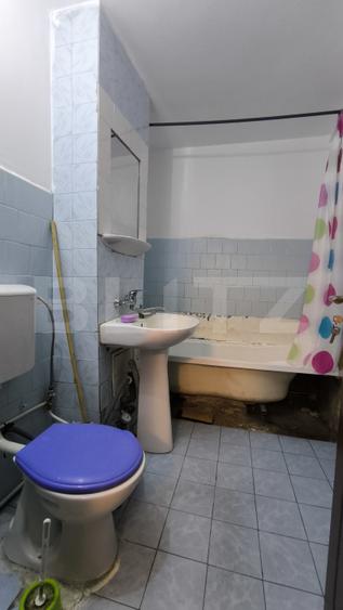 Apartament 4 camere, decomandat, parter, 78 mp, zona Burdujeni