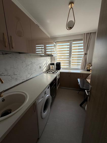 Tei, complet renovat/mobilat/utilat MODERN, 52mp, boxa, parcare