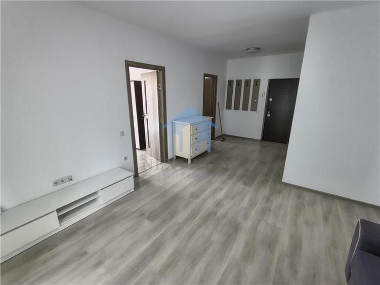 Apartament 3 camere, Iris
